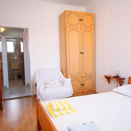 Apartments By The Sea Jezera, Murter - 5063 Стая снимка