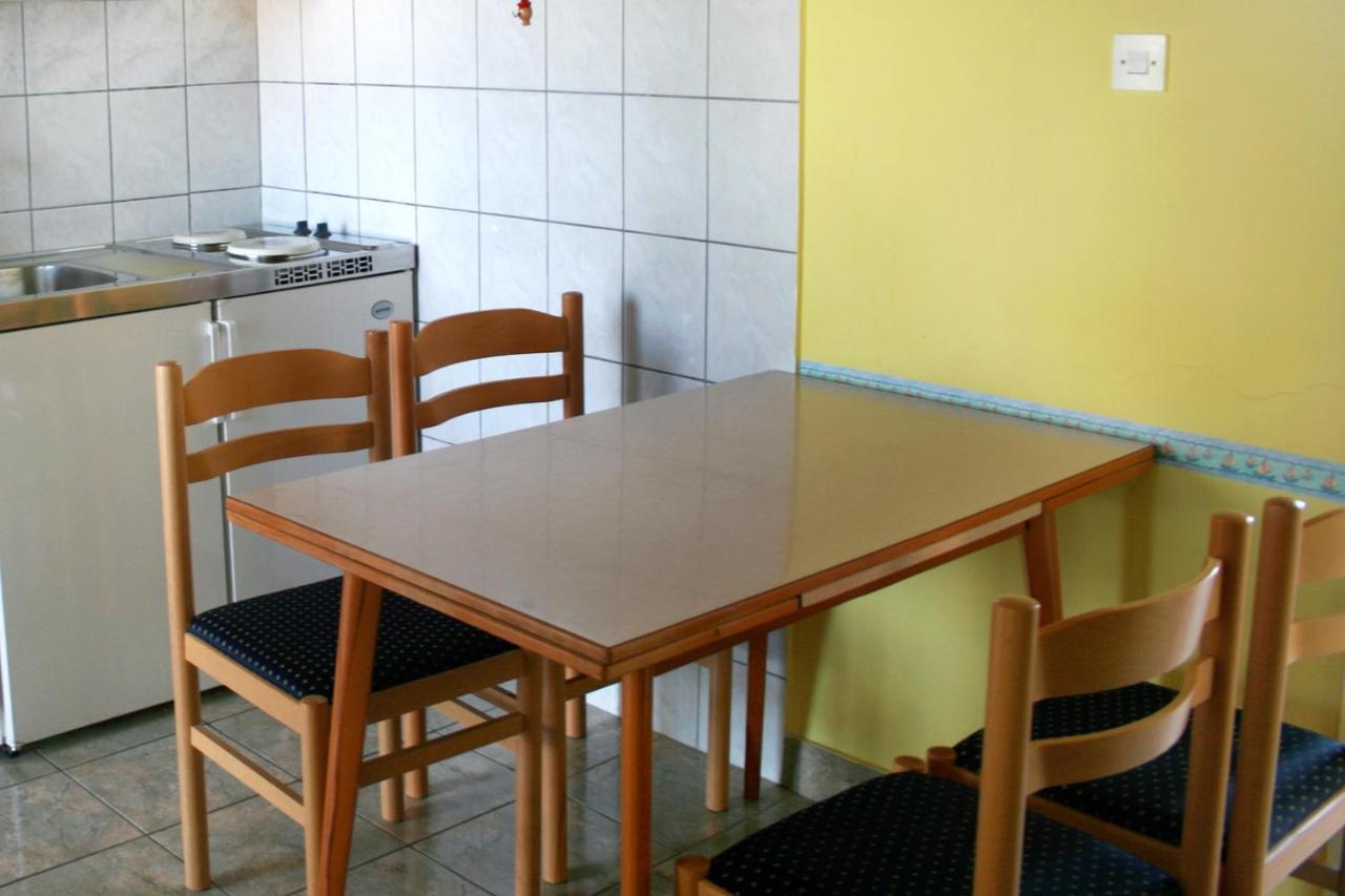 Apartments By The Sea Jezera, Murter - 5063 Екстериор снимка