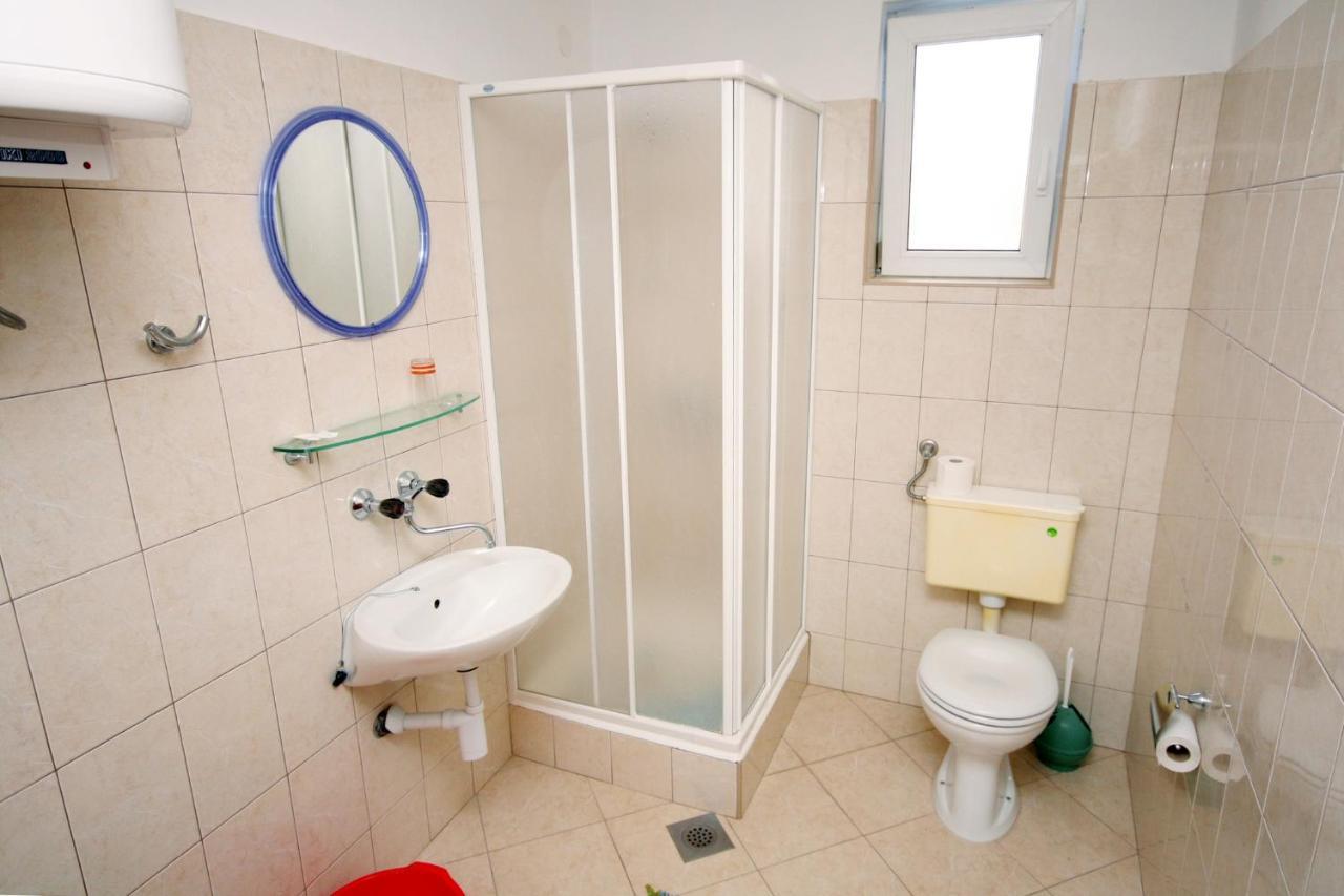 Apartments By The Sea Jezera, Murter - 5063 Екстериор снимка