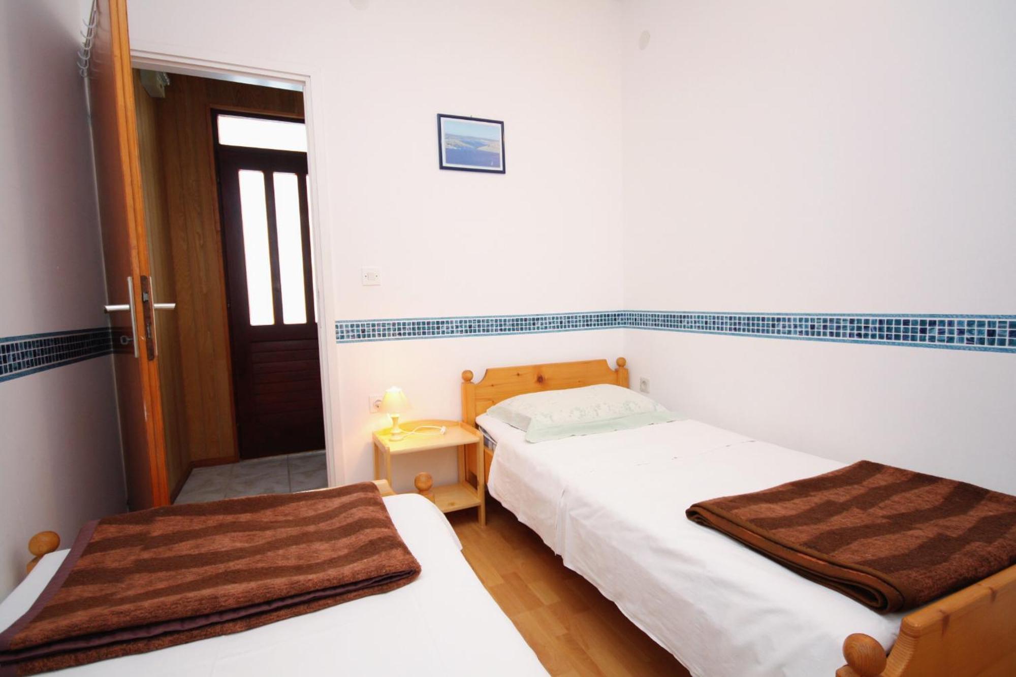 Apartments By The Sea Jezera, Murter - 5063 Стая снимка